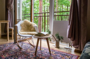 Pine forest apartment